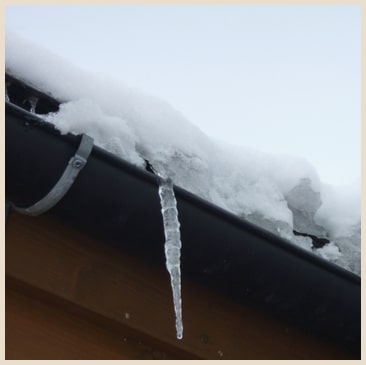 雪で雨どいが壊れた時にどうしていいのかわからず、インターネットで検索したところ、雨樋ぐんまさんのホームページが見つかりとても安心しました。 雪で雨どいが壊れた時にどうしていいのかわからず、インターネットで検索したところ、雨樋ぐんまさんのホームページが見つかりとても安心しました。